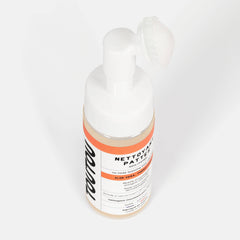 Refillable paw cleaner bottle
